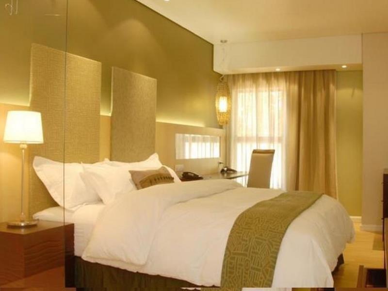 Protea Hotel By Marriott Bloemfontein Willow Lake Exterior foto